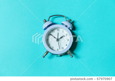Simply minimal design ringing twin bell vintage Simply minimal design ringing twin bell vintage 67970907