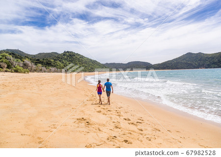 beach, couple, hiker 67982528