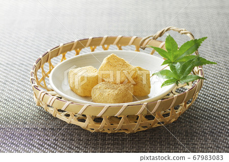 Warabi mochi 1 67983083