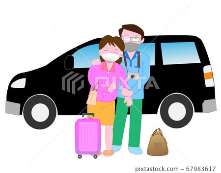 夫婦享受旅行，戴著口罩，以防止新的冠狀病毒感染 67983617