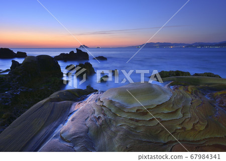 北海岸,萬里,龜吼漁港,新北市,玫瑰石,地質景觀 北海岸,萬里,龜吼漁港,新北市,玫瑰石,地質景觀 67984341