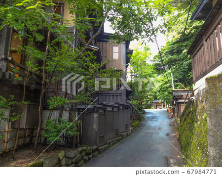 黑川溫泉街景（熊本縣南小國町） 67984771