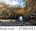Ryugaku cave 67985441