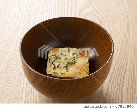 Freeze-dried miso soup 67985946