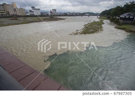 人吉市久馬川水災破壞前胸河 人吉市久馬川水災破壞前胸河 67987305