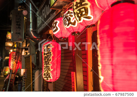 《大阪府》南區酒吧區 67987500
