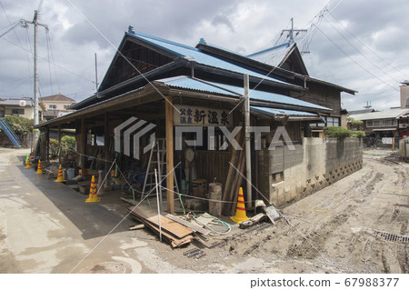 人吉市久馬川洪水新溫泉 67988377