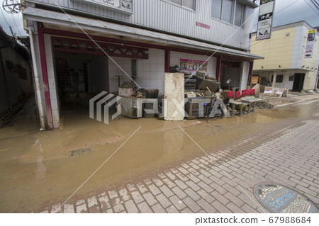 人吉市久馬川水災受損房屋 人吉市久馬川水災受損房屋 67988684