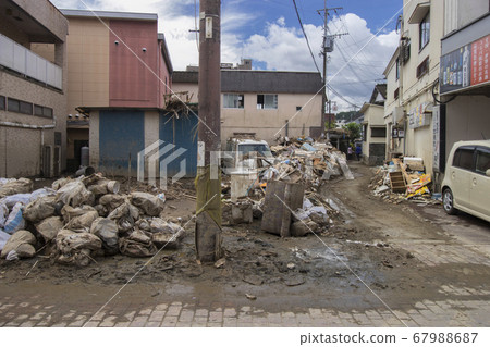 Hitoyoshi City Kuma River flood disaster trash Hitoyoshi City Kuma River flood disaster trash 67988687