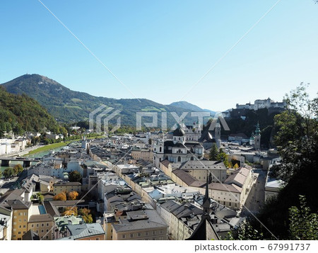 Salzburg Old Town 67991737
