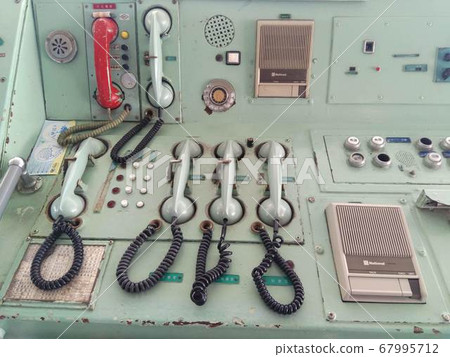 Ship cockpit handset Ship cockpit handset 67995712