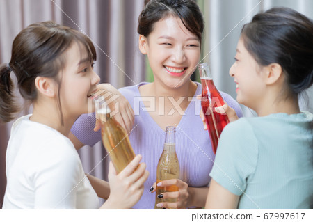 Women party, drinking Women party, drinking 67997617