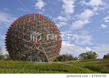 公圓的球型裝置藝術 公圓的球型裝置藝術 67999700