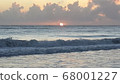 Sunrise on the Indian Ocean Beach 68001227