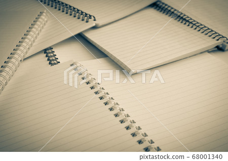 A lot of notes Studying Education Learning 68001340