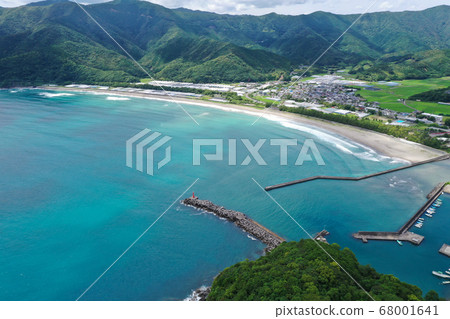高知縣四萬十町的衝月海灘風光 高知縣四萬十町的衝月海灘風光 68001641