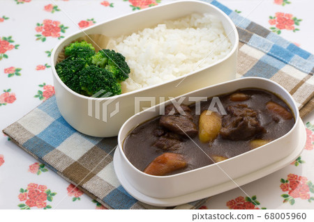 Beef stew lunch 68005960