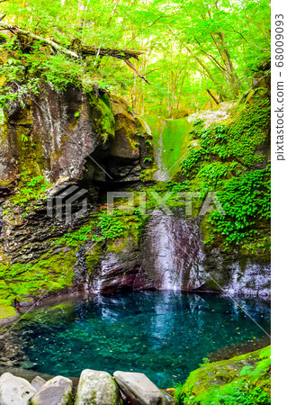 Waterfall is waterless Oshiraji waterfall 68009093