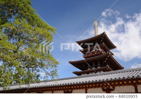 Yakushiji West Tower Yakushiji West Tower 68010955