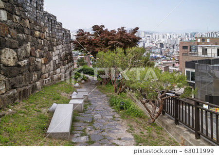首爾市鐘路區首爾城堡漢陽斗城 68011999