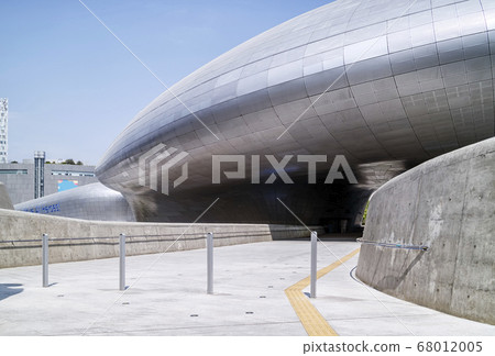 Dongdaemun Design Plaza, DDP, Jung-gu, Seoul 68012005