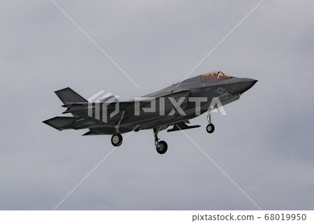 F-35B Lightning II (US Marine Corps Iwakuni Air Base) 68019950