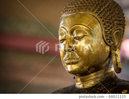 Buddha statue Buddha statue 68021135