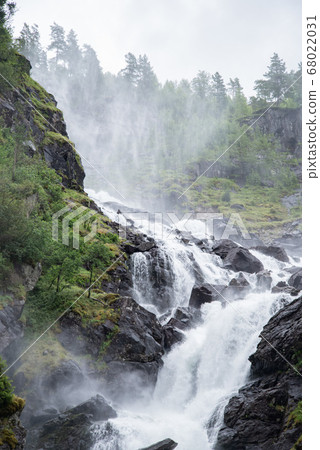View of Latefossen waterfalls, Odda, Norway View of Latefossen waterfalls, Odda, Norway 68022031
