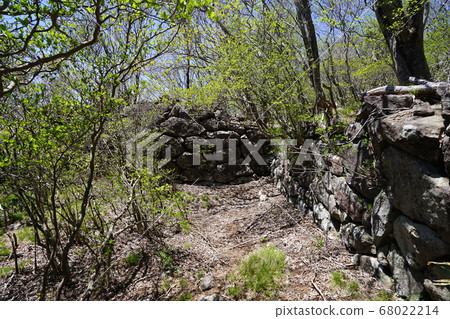 群馬縣赤城山石工山頂。 群馬縣赤城山石工山頂。 68022214