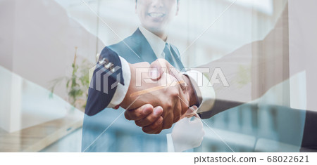 Business image Business image 68022621