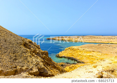 Bay with blue water in Ras Muhammad National Park Bay with blue water in Ras Muhammad National Park 68025713