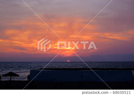 Japan Sea Sunset Japan Sea Sunset 68030521