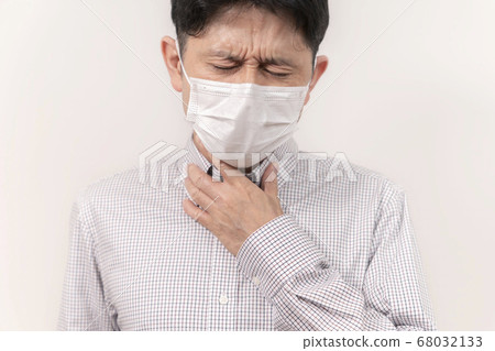 A man in poor physical condition A man in poor physical condition 68032133