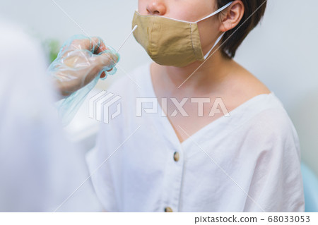 PCR /病毒測試的醫學圖像[採用Wiscorona的新常態] 68033053
