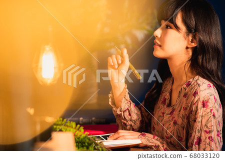 女性日常生活 女性日常生活 68033120