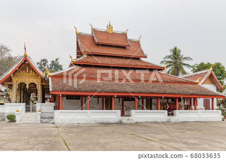 Laos Luang Prabang Watmai Laos Luang Prabang Watmai 68033635