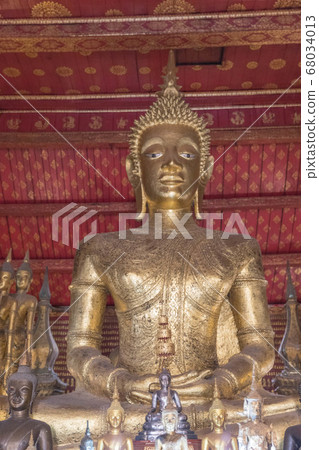 老撾瑯勃拉邦Watmai佛像 老撾瑯勃拉邦Watmai佛像 68034013