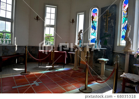 Ruins of the wedding hall 68035318