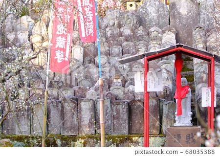 Mizuko Jizoson 1, Shinpukuji Temple (Nara) Mizuko Jizoson 1, Shinpukuji Temple (Nara) 68035388