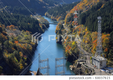 Iwaya Dam Overlooking the downstream from the summit 68037615