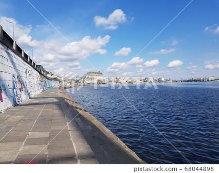 Postal embankment of the city of Kiev on keratin. Postal embankment of the city of Kiev on keratin. 68044898