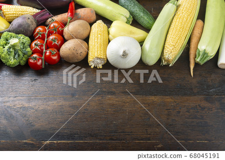 Vegetable background, top view. Vegan or diet food Vegetable background, top view. Vegan or diet food 68045191
