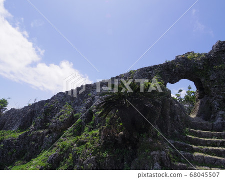 Tamaki Castle, a historical site in Nanjo City, Okinawa Prefecture Tamaki Castle, a historical site in Nanjo City, Okinawa Prefecture 68045507