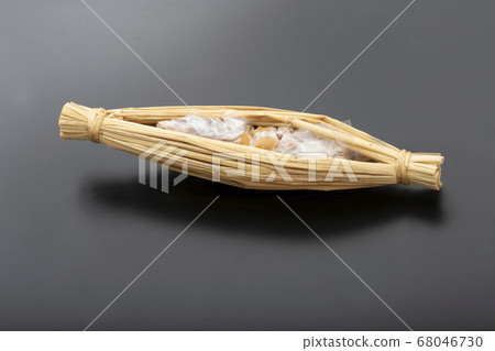 Straw natto Straw natto 68046730