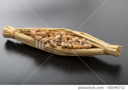 Straw natto Straw natto 68046732