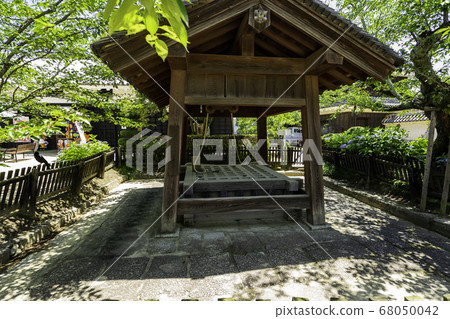 Matsuyama Castle Well, Matsuyama City, Ehime Prefecture 68050042