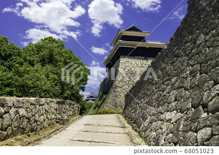 愛媛縣松山市松山城鼓樓和城樓 愛媛縣松山市松山城鼓樓和城樓 68051023