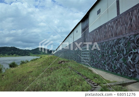 最上河特別堤防壁畫 68051276