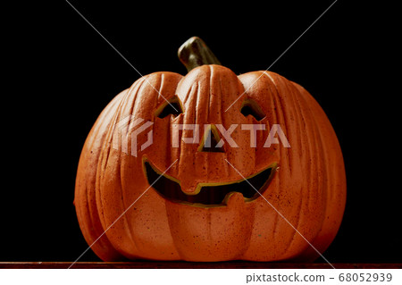 Halloween Pumpkin spooky dark background Halloween Pumpkin spooky dark background 68052939