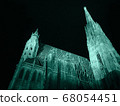 Vienna cityscape temple 68054451
